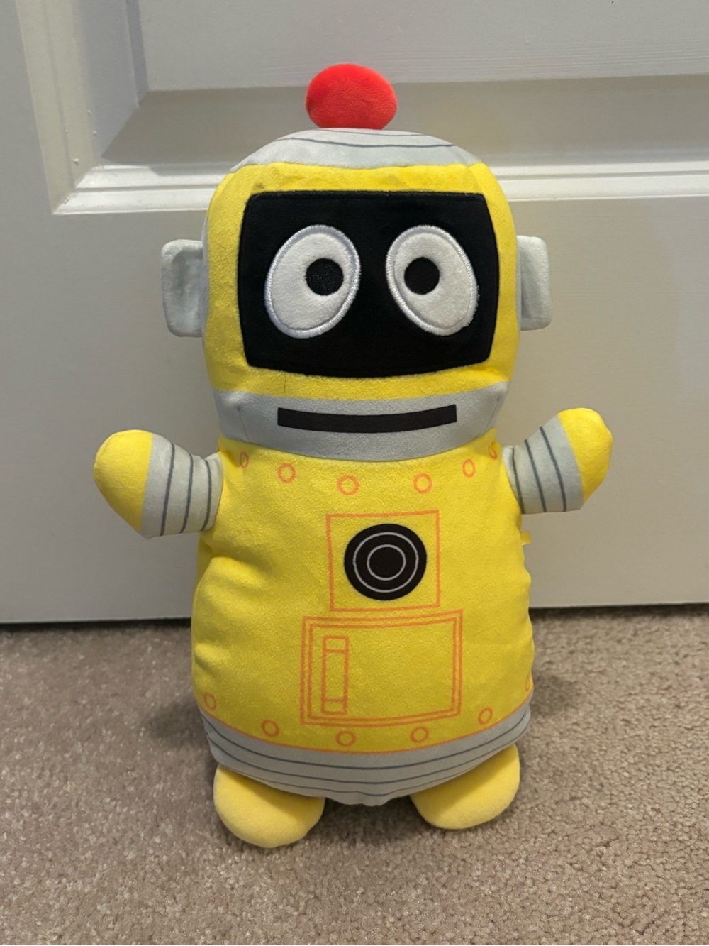 Yo! Gabba Gabba X Squishmallows HugMee Plex Yellow Robot Plush Stuffie